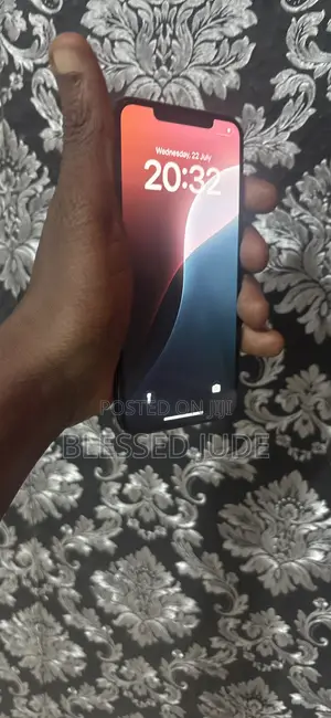 Apple iPhone XS Max 64 GB White