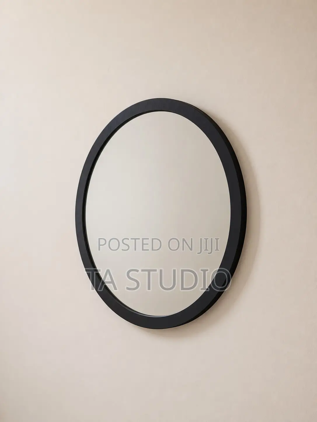 Black Round Wall Mirror