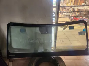 TOYOTA 4Runner 2012/2015 Windscreen Glass