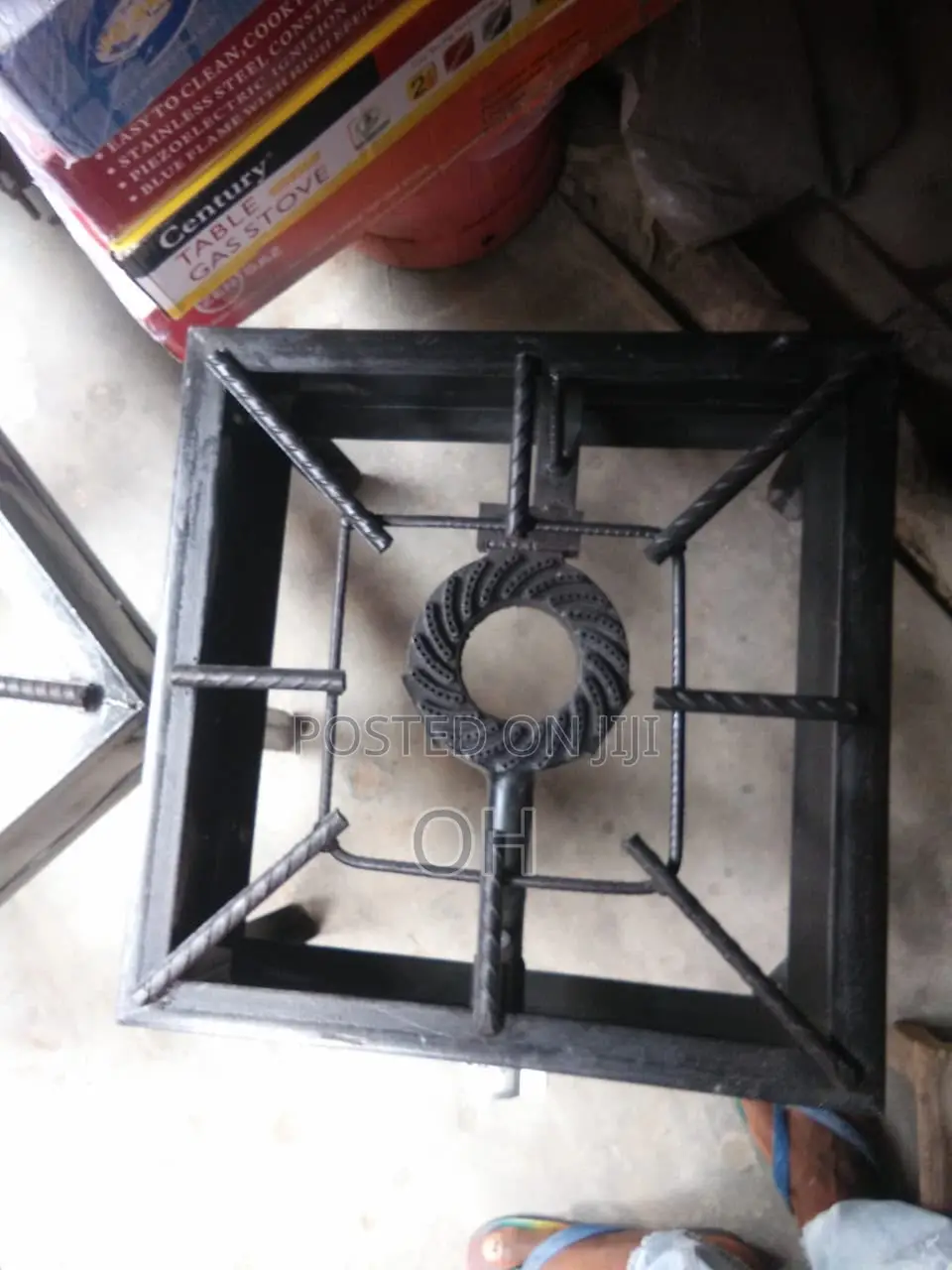 Single Big With Rid Industrial Cooker