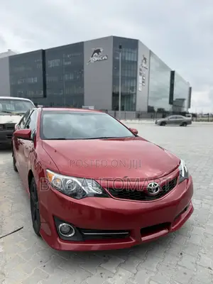 Toyota Camry 2013 Red