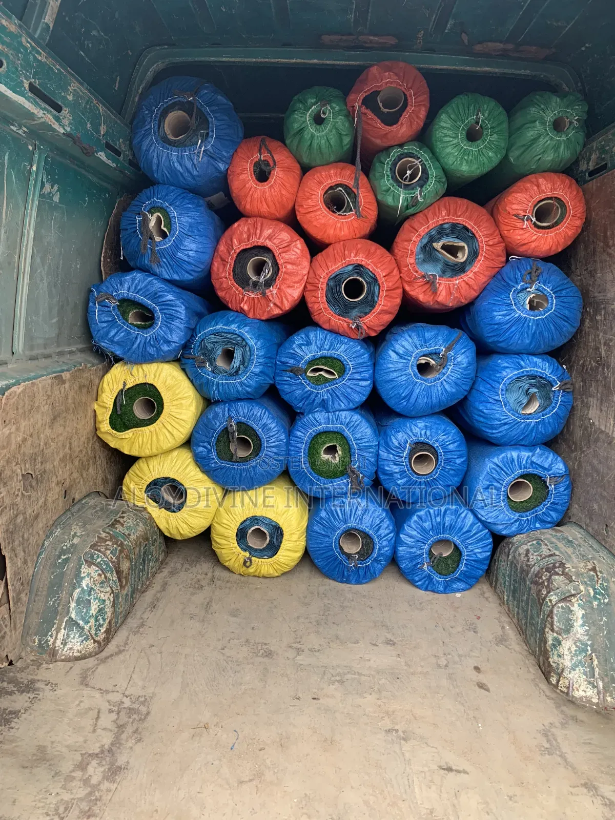 Artificial Grass Available in Buik