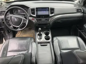 Honda Pilot 2016 Gray