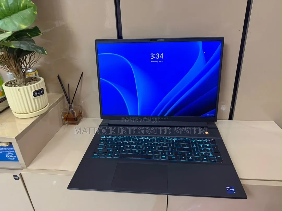 Laptop Dell Allienware M18 R1 32GB Intel Core i9 SSD 1T