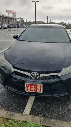 Toyota Camry 2016 Black