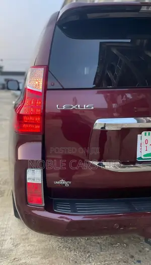 Lexus GX 460 2010 Red