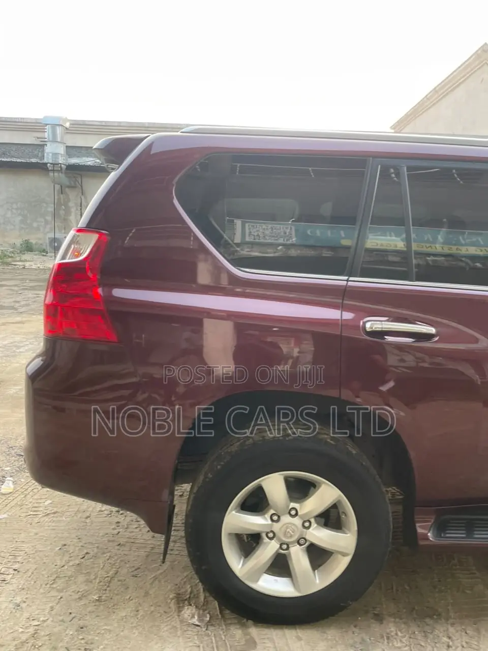 Lexus GX 460 2010 Red