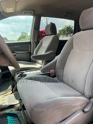 Toyota Sienna 2005 Blue