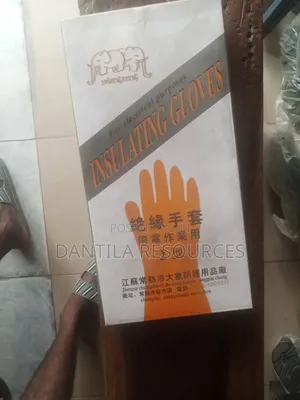Insulation Hand Glove