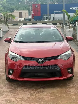 Toyota Corolla 2016 Red