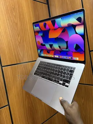 Laptop Apple MacBook Pro 2019 16GB Intel Core i7 SSD 512GB