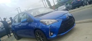Toyota Yaris 2016 Blue