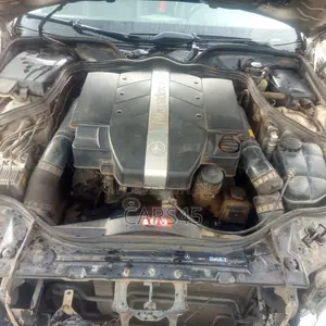 Mercedes-Benz E320 2004 Silver