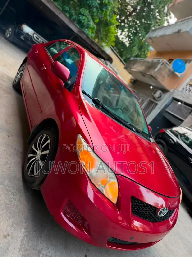 Toyota Corolla 2009 Red