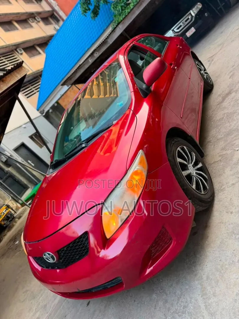 Toyota Corolla 2009 Red