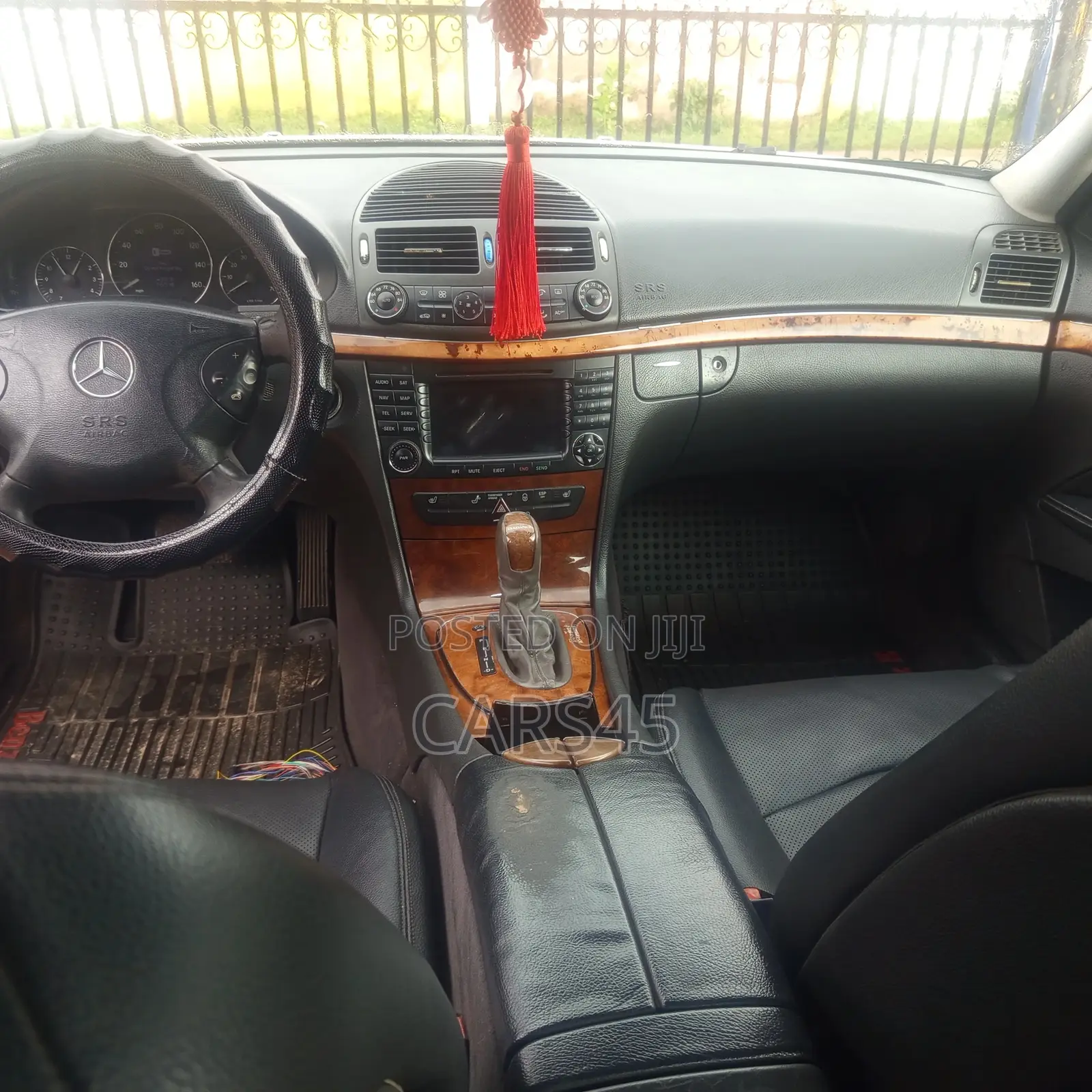 Mercedes-Benz E320 2004 Silver