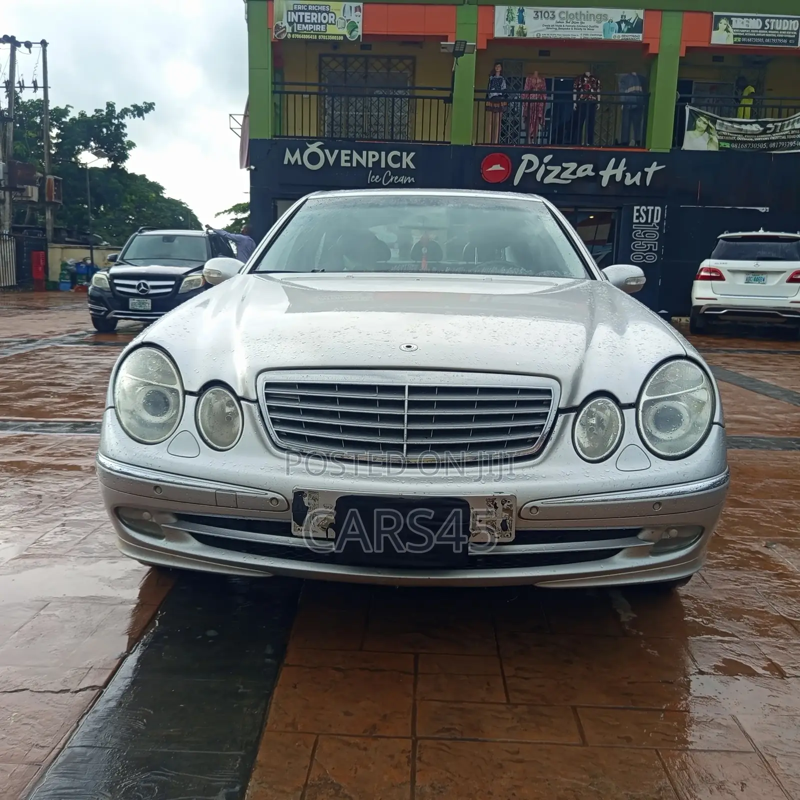 Mercedes-Benz E320 2004 Silver