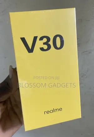 New Realme V30 128 GB Black