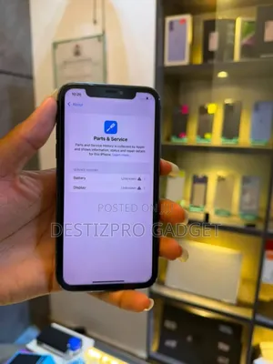 Apple iPhone 11 64 GB Black