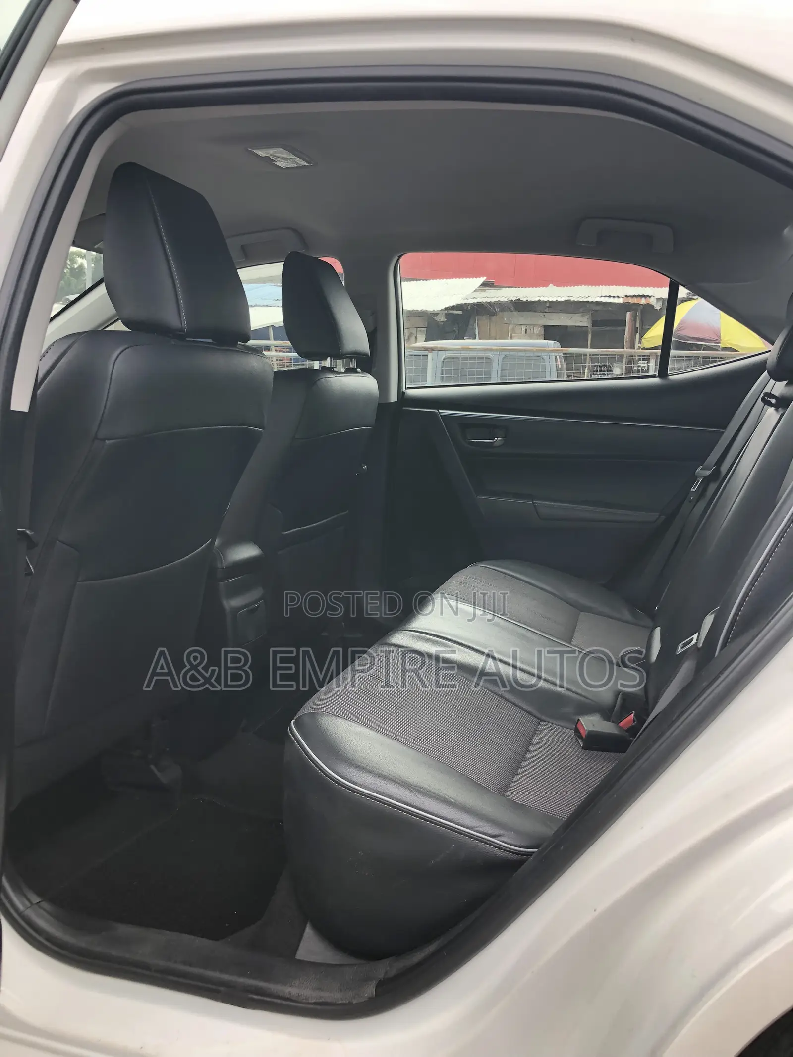 Toyota Corolla 2016 White
