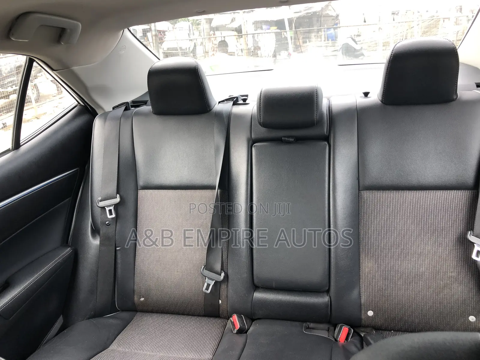 Toyota Corolla 2016 White