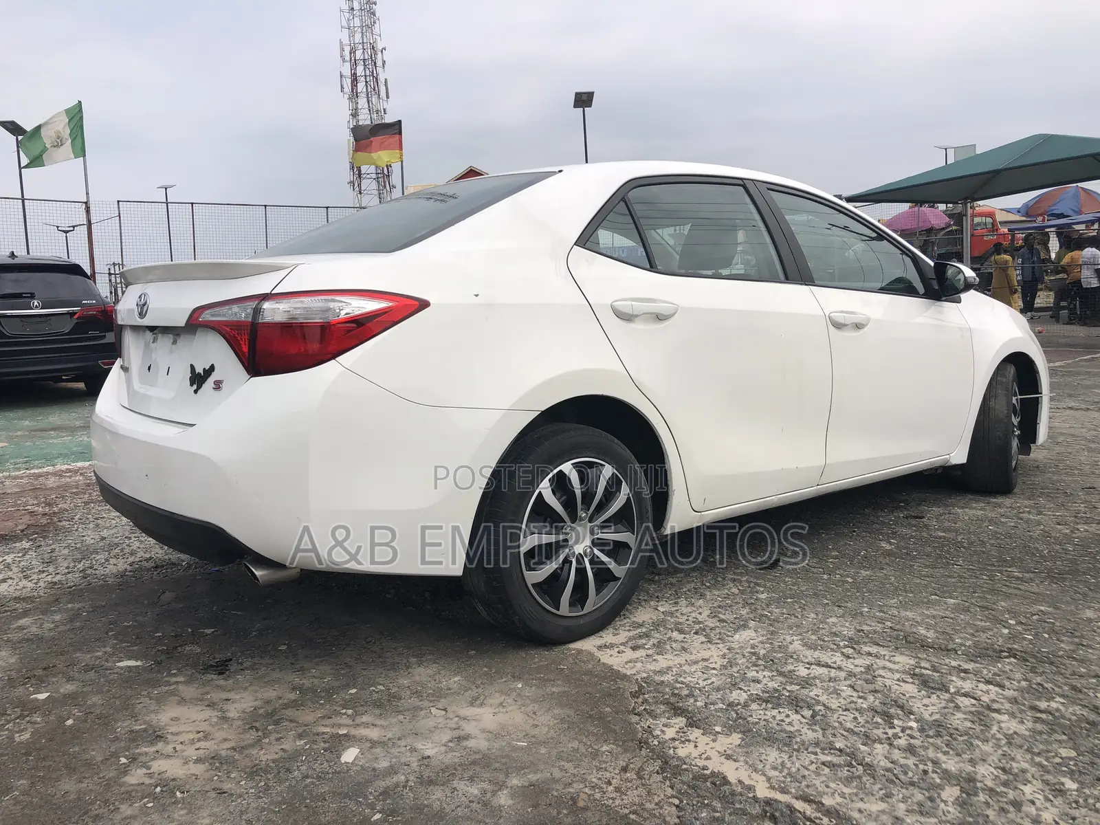 Toyota Corolla 2016 White