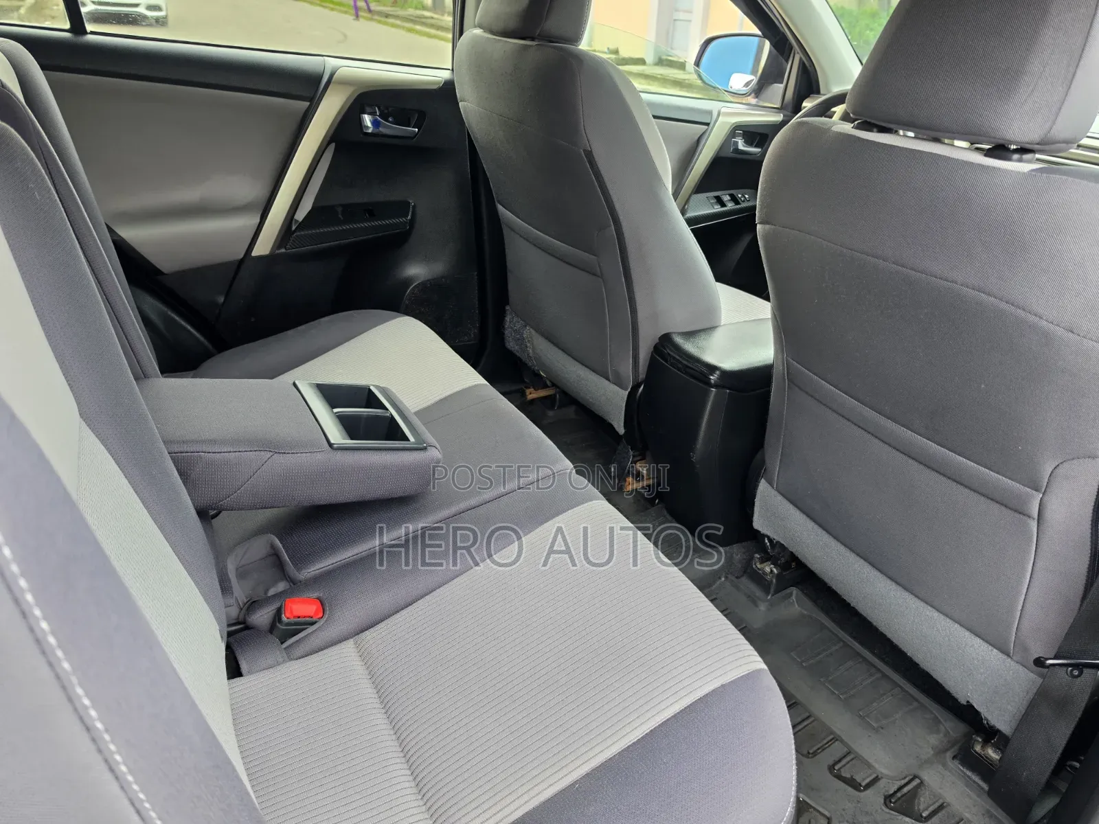 Toyota RAV4 2015 Blue