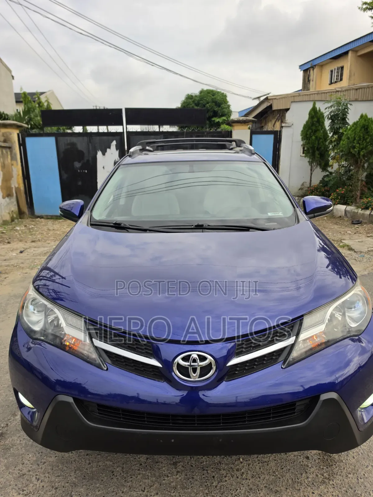 Toyota RAV4 2015 Blue