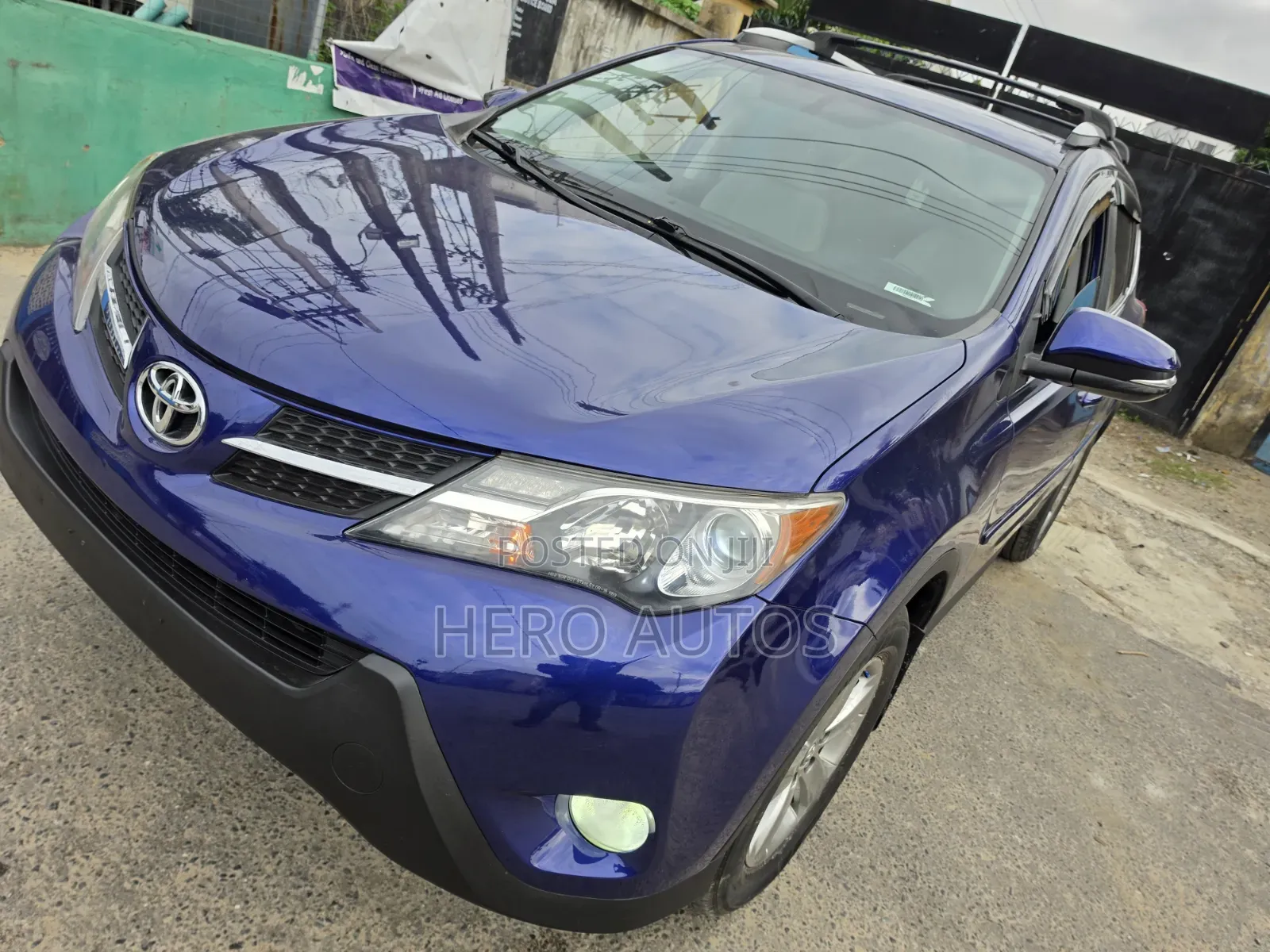 Toyota RAV4 2015 Blue