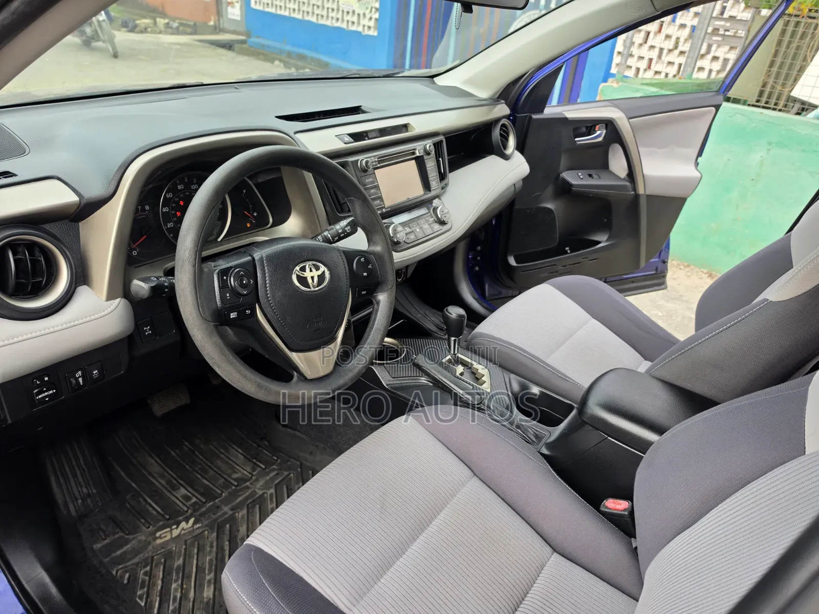Toyota RAV4 2015 Blue