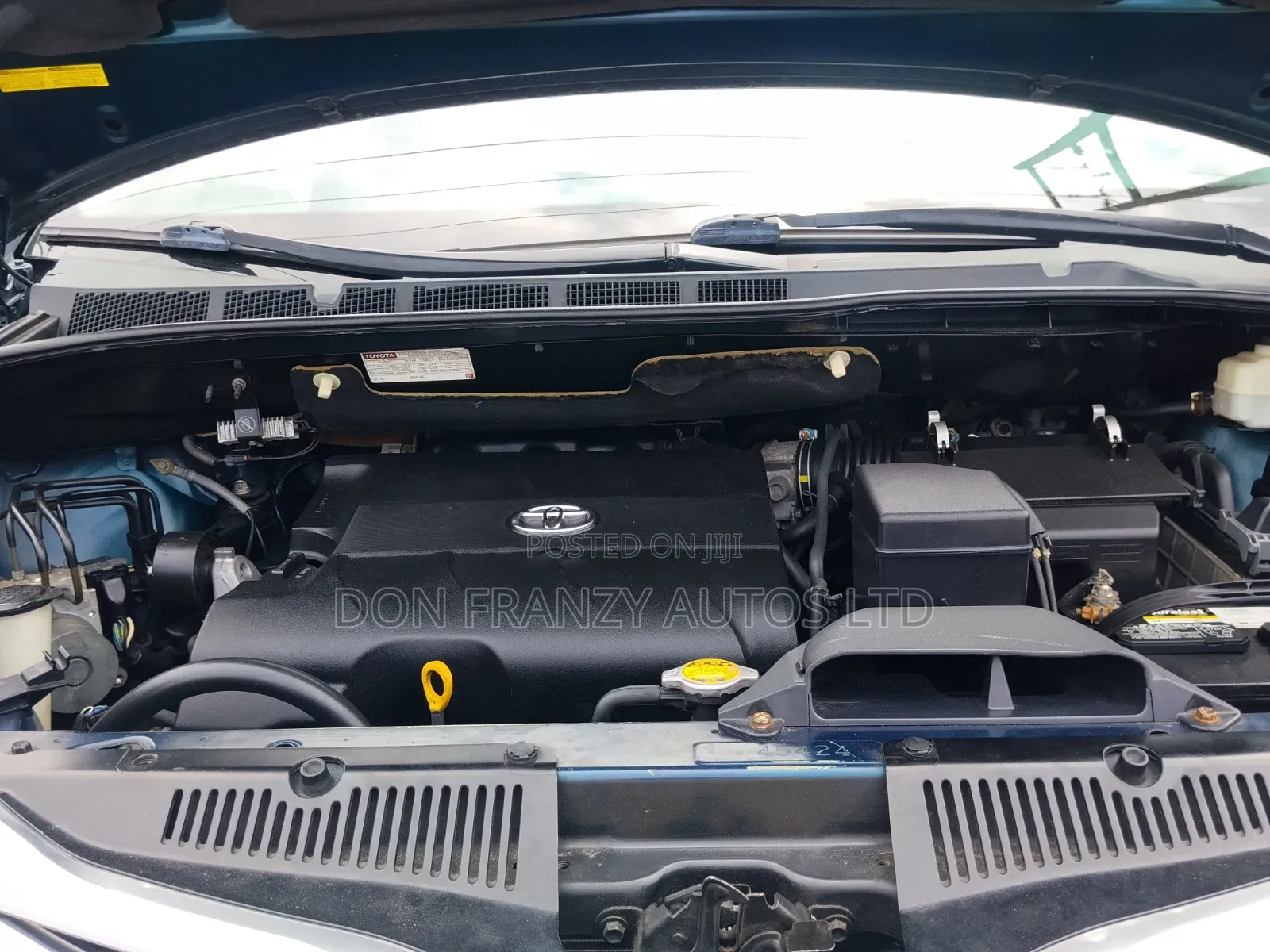Toyota Sienna 2012 Blue