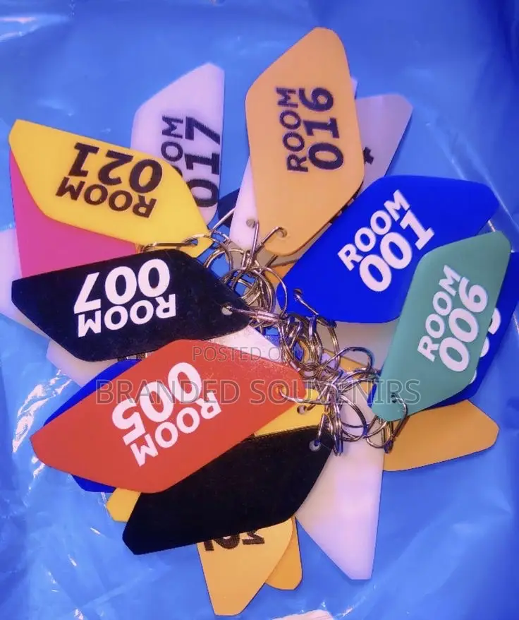 Acrylic Keyholder With Custom Inscriptions