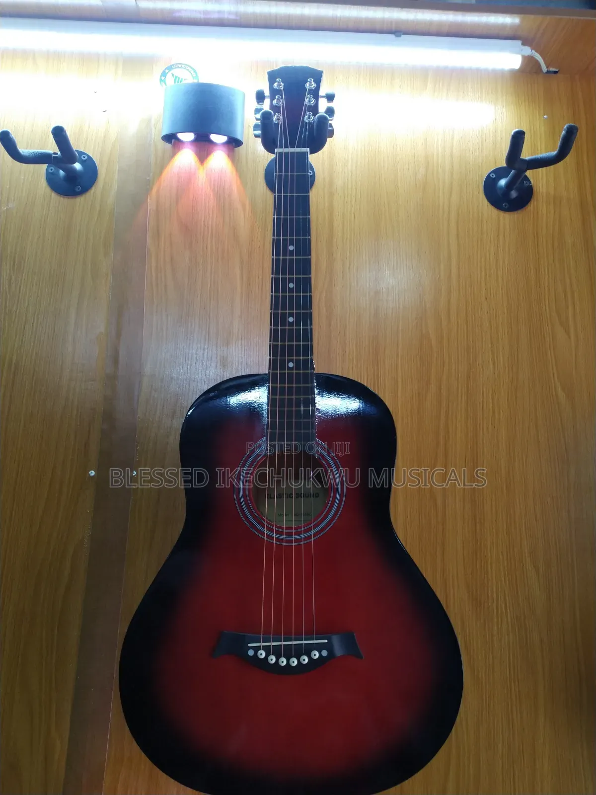 Elastic Sound Box Guitar