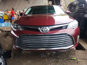 Toyota Avalon Limited Sedan FWD (3.5L 6cyl 6A) 2017 Red
