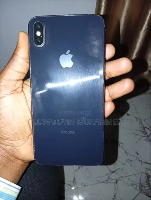 Apple iPhone XS Max 64 GB Black