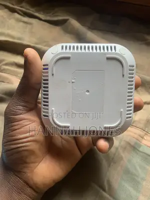 Neatly Used OLAX 4G LTE Portable Mifi + LAN Port Supports All Networks