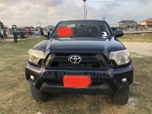 Toyota Tacoma 2013 Blue