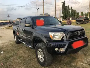 Toyota Tacoma 2013 Blue
