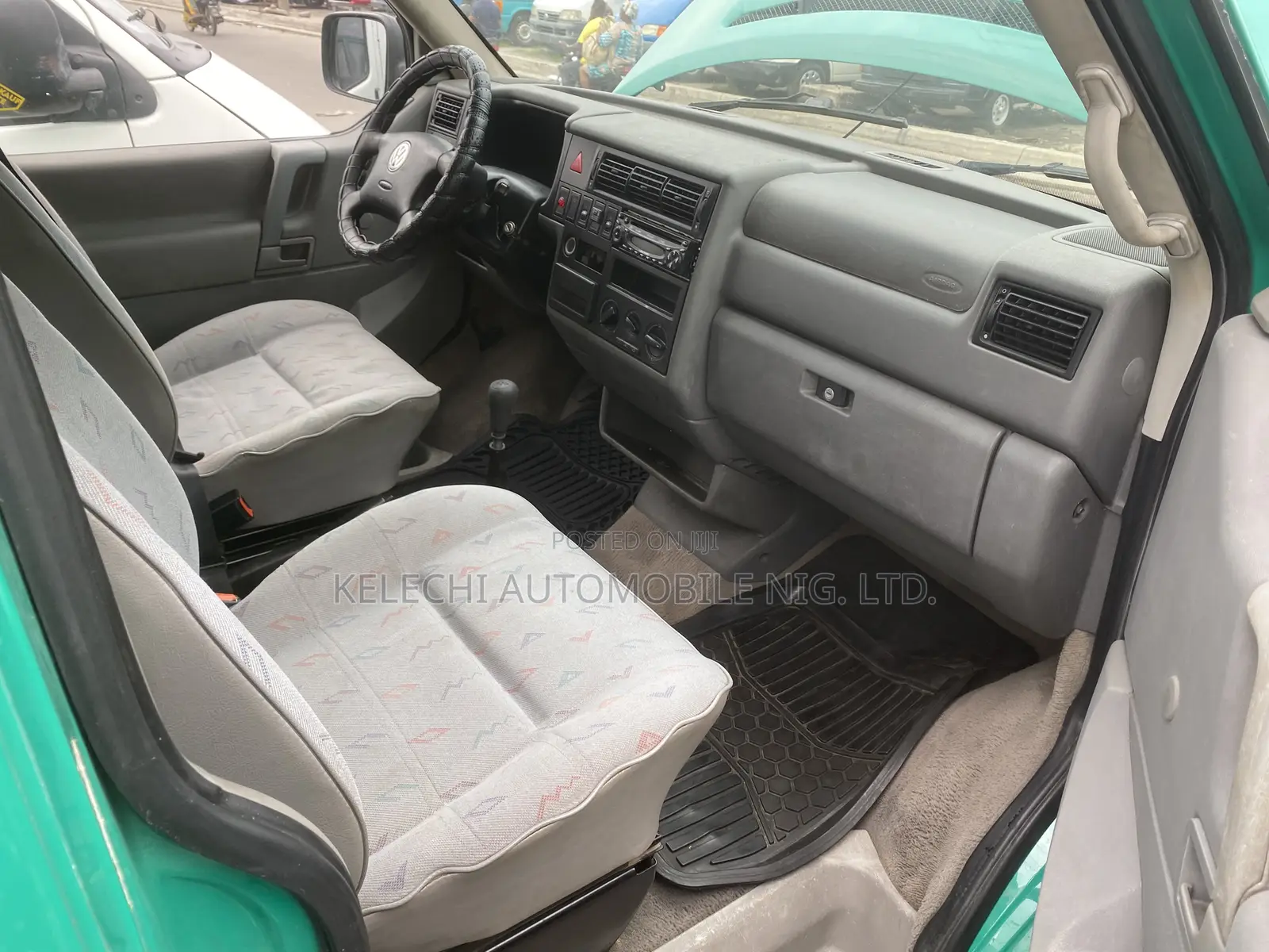 Volkswagen Transporter 2005 Green