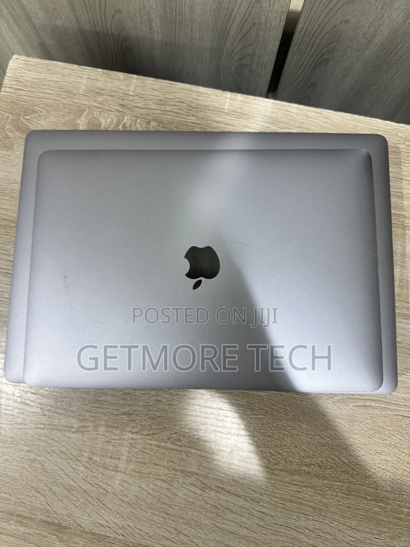 Laptop Apple MacBook Pro 2020 16GB Intel Core i7 SSD 1T