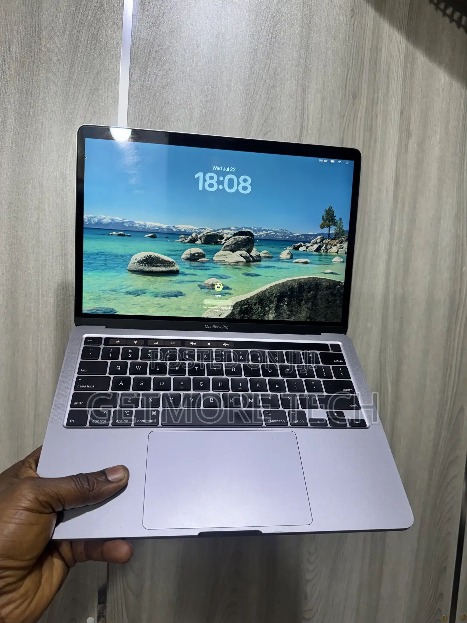 Laptop Apple MacBook Pro 2020 16GB Intel Core i7 SSD 1T