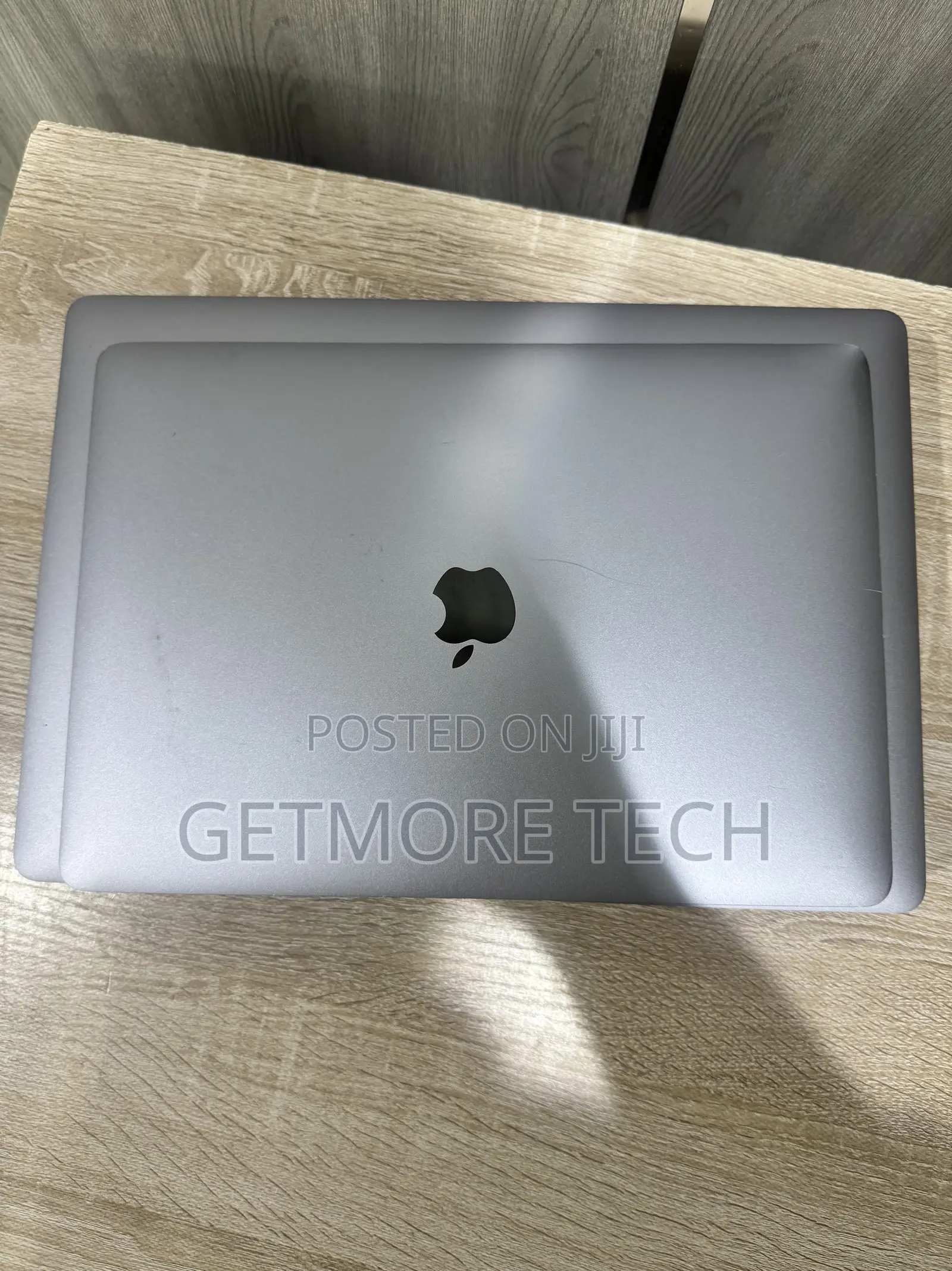 Laptop Apple MacBook Pro 2020 16GB Intel Core i7 SSD 1T