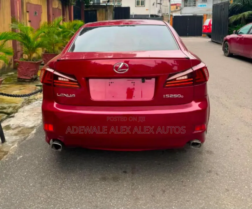 Lexus IS 2008 Burgundy