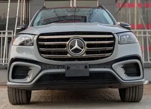 New Mercedes-Benz GLS-Class GLS 580 4MATIC AWD 2025 Ivory
