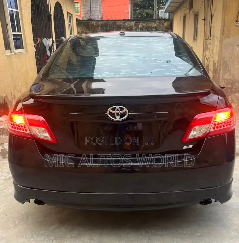 Toyota Camry 2010 Black
