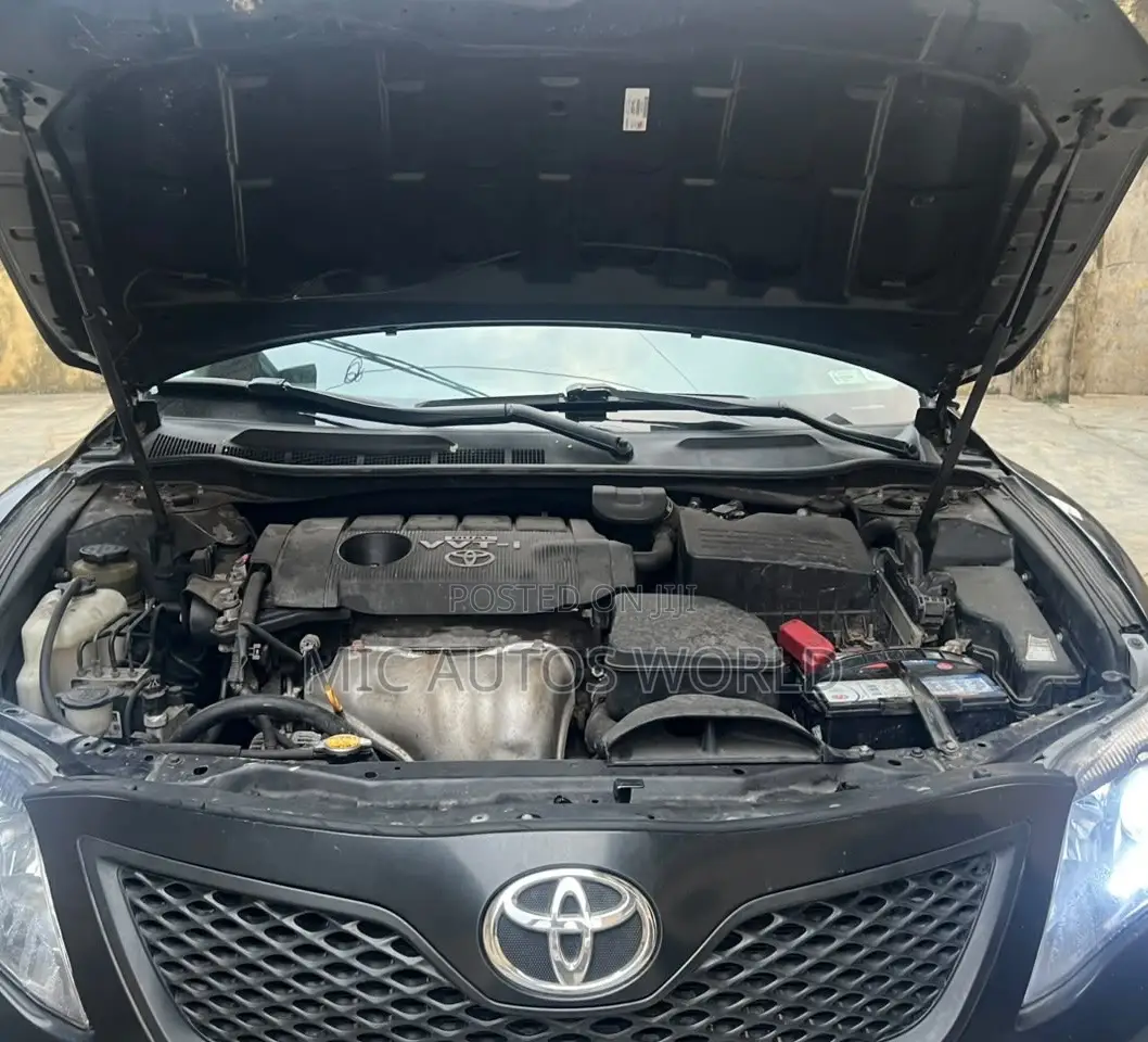 Toyota Camry 2010 Black