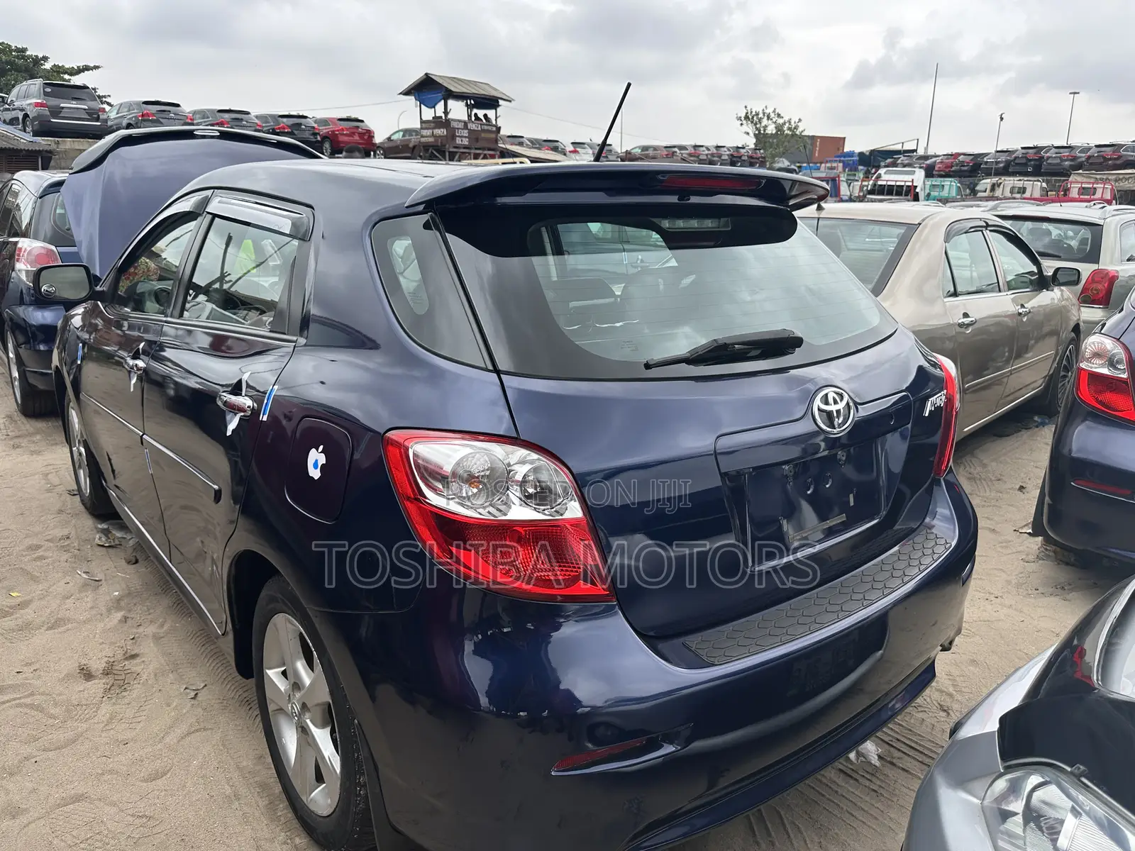 Toyota Matrix 2010 Blue