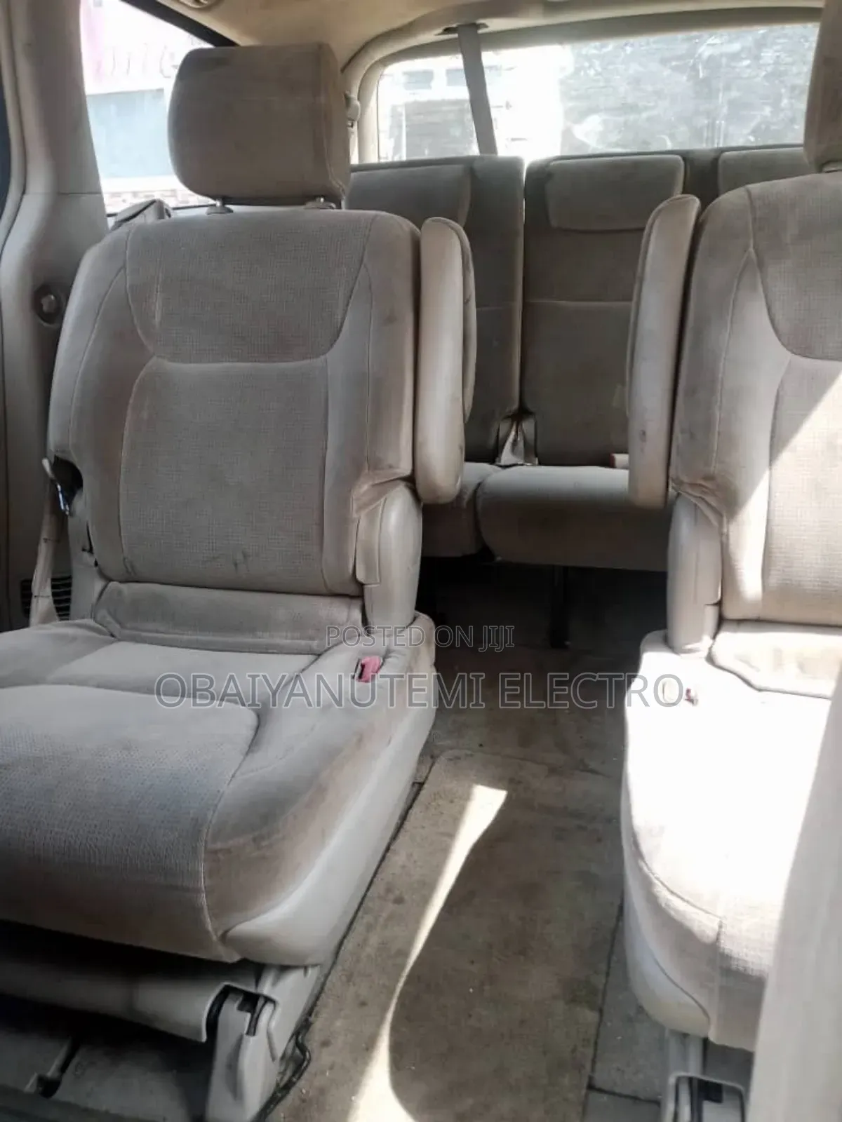 Toyota Sienna 2004 Silver