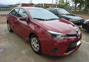 Toyota Corolla LE Premium 4dr Sedan (1.8L 4cyl CVT) 2014 Maroon