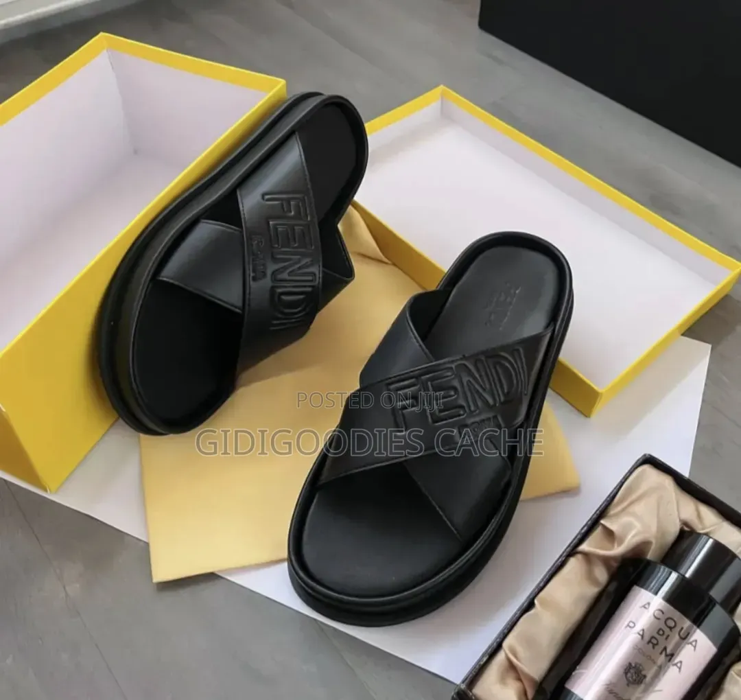 Trendy Roma Cross-Strap Slides